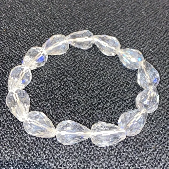 2 bracelets - Picture 3 of 3